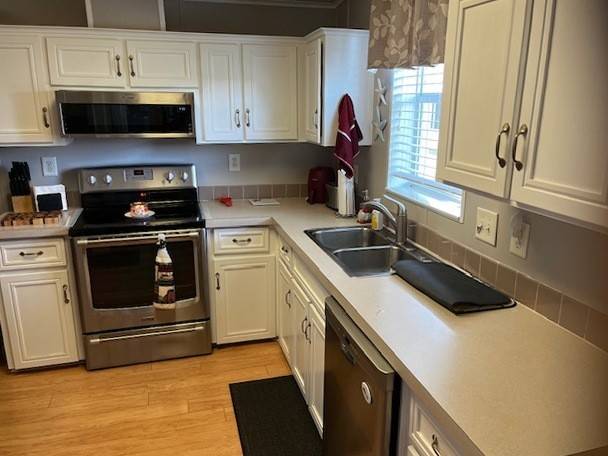 2704 Lindrick Ct. a Winter Haven, FL Mobile or Manufactured Home for Sale